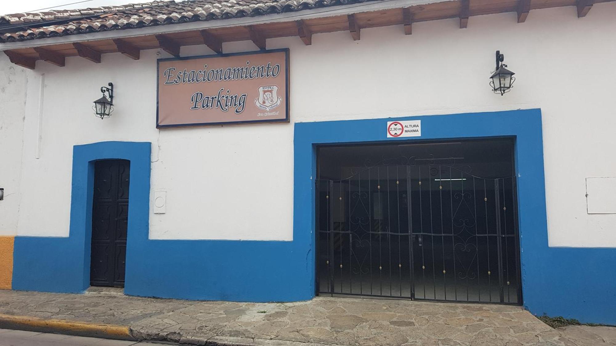 Nuestras Raices Hotel - Museo - Restaurante San Cristóbal de Las Casas エクステリア 写真