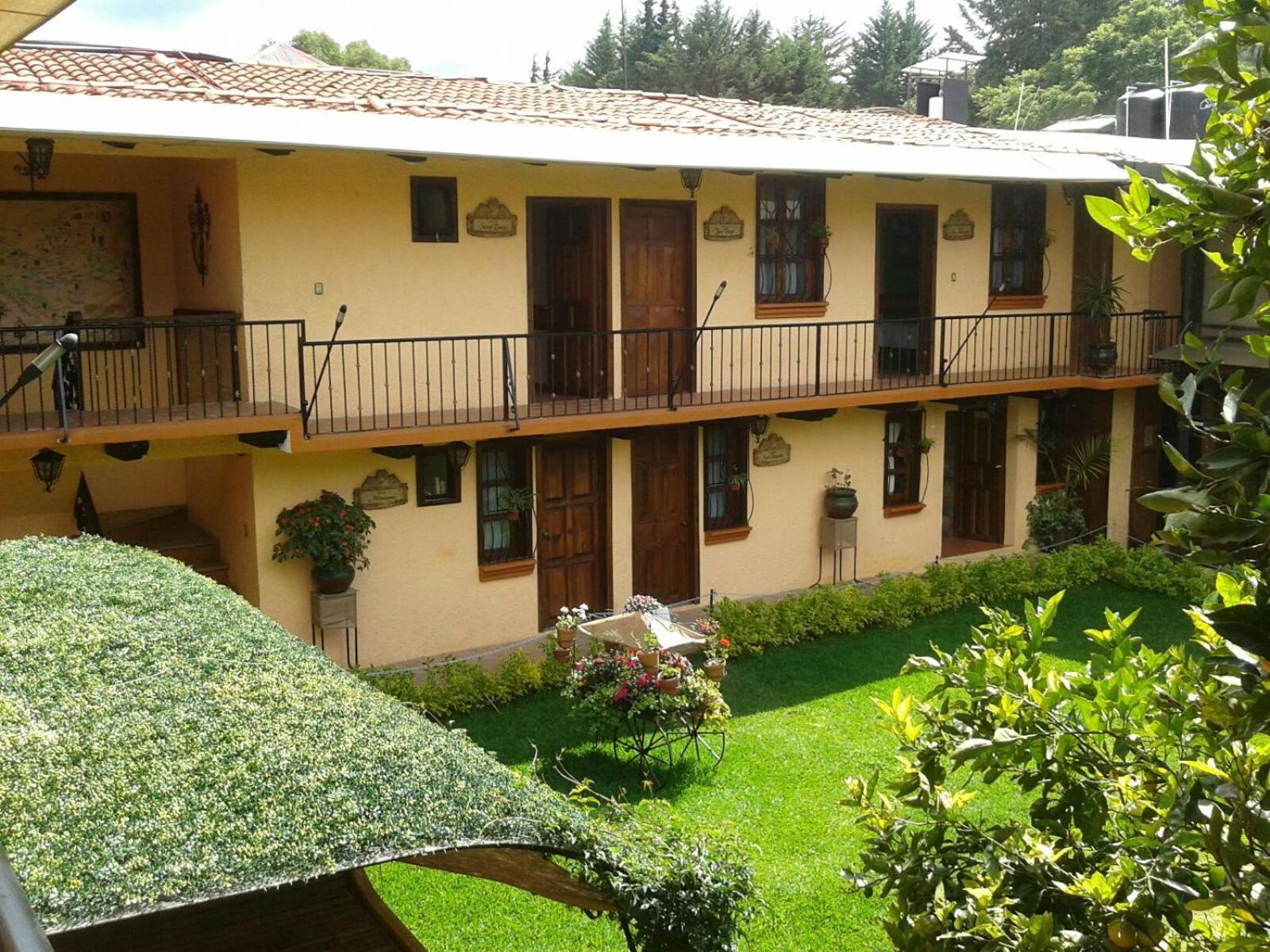 Nuestras Raices Hotel - Museo - Restaurante San Cristóbal de Las Casas エクステリア 写真