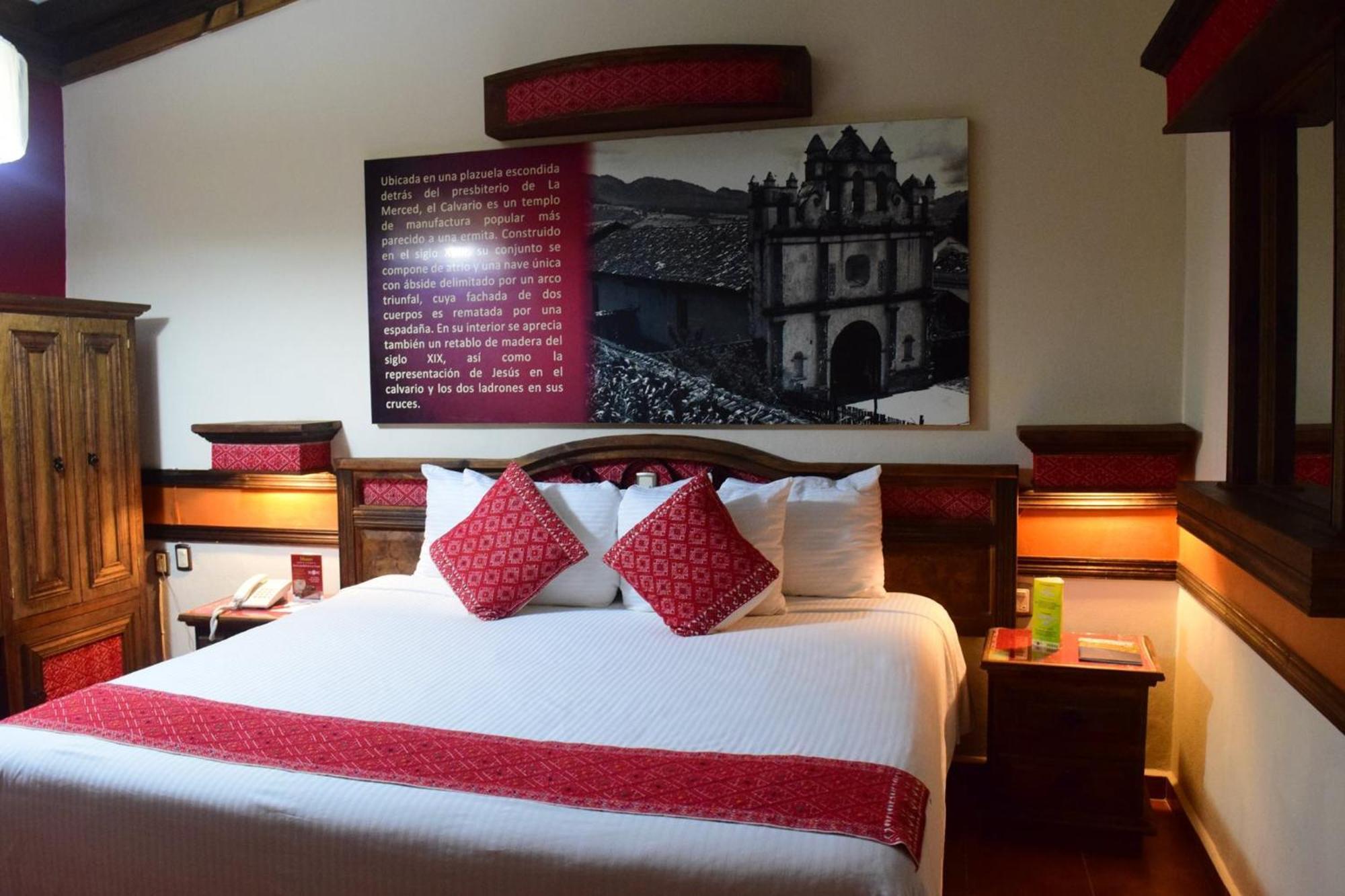 Nuestras Raices Hotel - Museo - Restaurante San Cristóbal de Las Casas エクステリア 写真