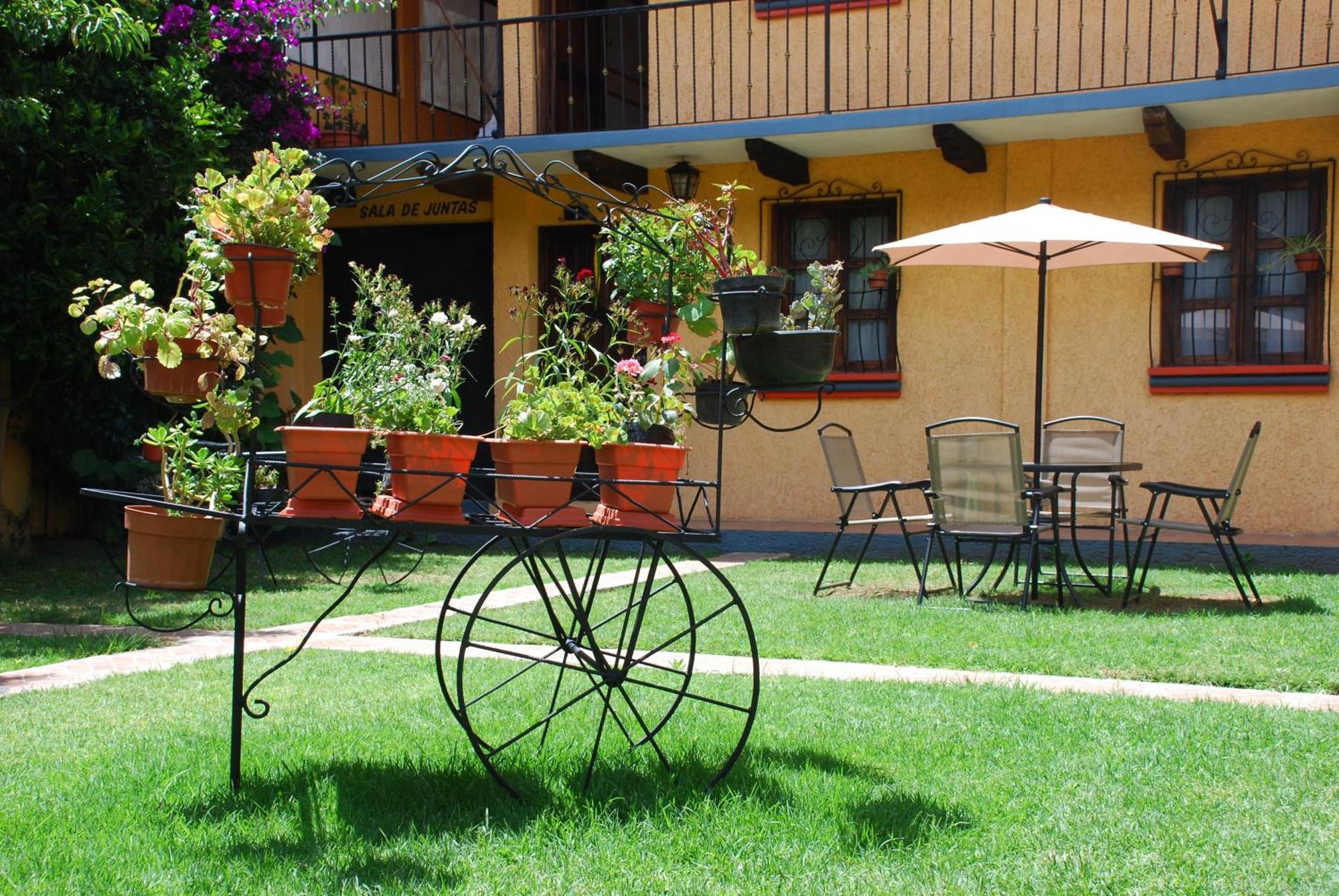 Nuestras Raices Hotel - Museo - Restaurante San Cristóbal de Las Casas エクステリア 写真