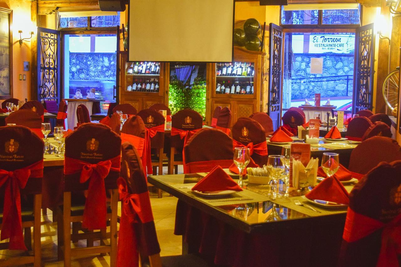 Nuestras Raices Hotel - Museo - Restaurante San Cristóbal de Las Casas エクステリア 写真