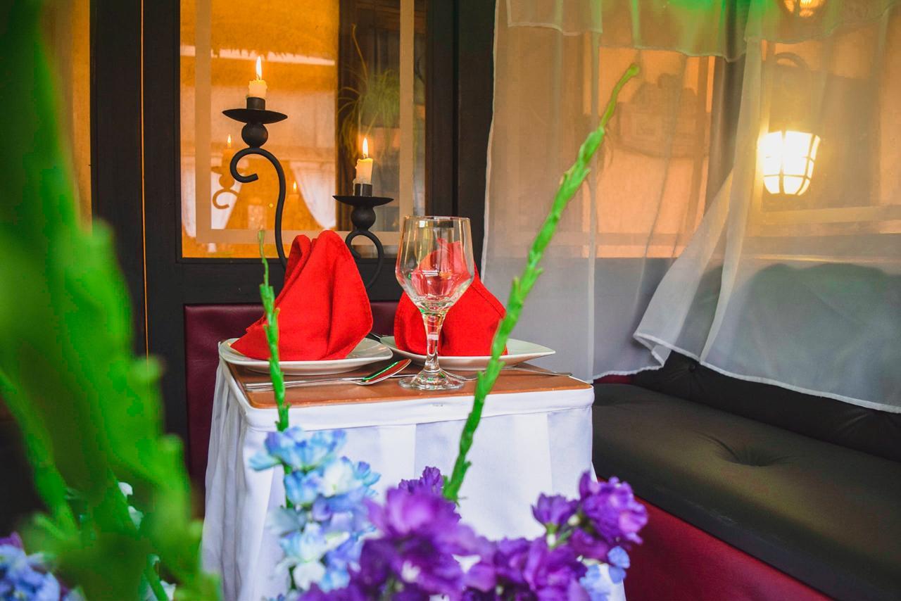 Nuestras Raices Hotel - Museo - Restaurante San Cristóbal de Las Casas エクステリア 写真